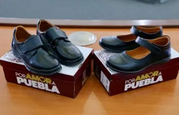 Gobierno de Puebla adquirirá 150 mil pares de zapatos escolares fabricados en Tepeyahualco y Tehuacán