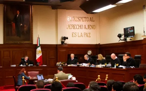 La estrepitosa caída de la SCJN