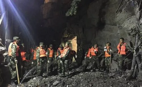 Dos sismos en menos de 24 horas causan 19 muertos y 280 heridos en China