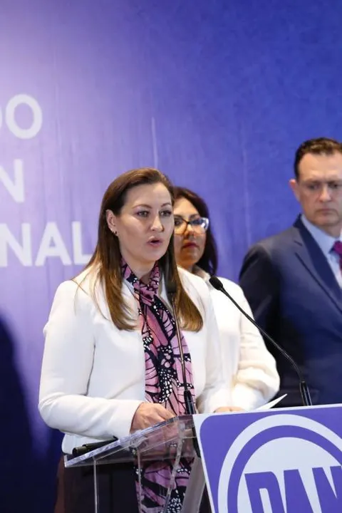 Martha Erika hace un llamado a los actores políticos a “trabajar con madurez”
