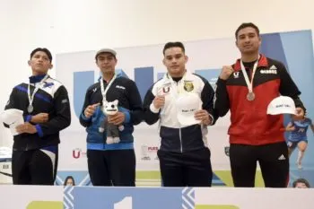 Premia la rectora de la BUAP, Lilia Cedillo, a campeones de box
