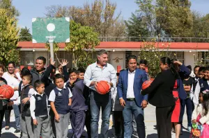 Tony Gali cumple con obras para San Baltazar Tetela