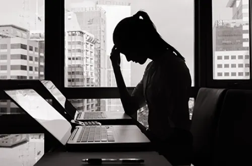 La realidad millennial: bajos salarios y escasa oferta laboral
