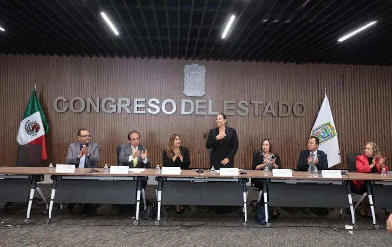 congreso-pue-convenio-asoc-mex-contadores-publicos