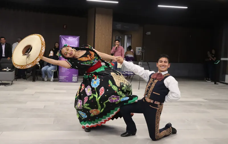 Congreso del Estado fue sede del 2º Festival Internacional Viva la Danza