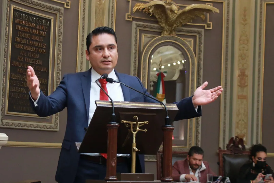Iván Herrera renovará licencia como diputado; su suplente Abiud Castillo asumirá el cargo