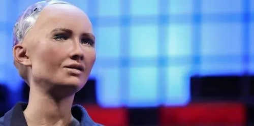 El robot humanoide Sophia ahora quiere tener familia