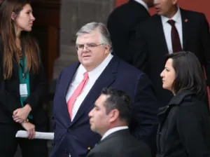 Carstens ve ‘huracán devastador’ si Trump gana elecciones