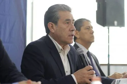 Gilberto Higuera se mantendrá al frente de la FGE: Carrasco Altamirano