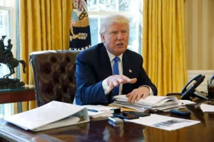 Trump ya planea aumentar el arsenal nuclear de EU