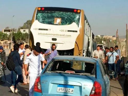Suman 17 turistas heridos tras atentando a autobús en Egipto