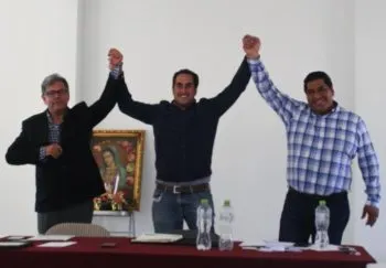 Eduardo Rivera felicita a José Huerta por su reelección en el Consejo General de la Central de Abastos