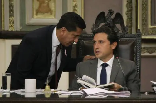 Por Puebla al Frente exige renuncia de JJ de Comisión Inspectora; él revira que no dejará el cargo