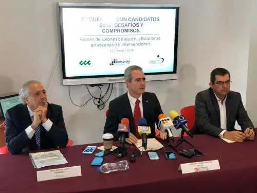 Candidatos a la Gubernatura desairan el debate que organizan universidades y el CCE