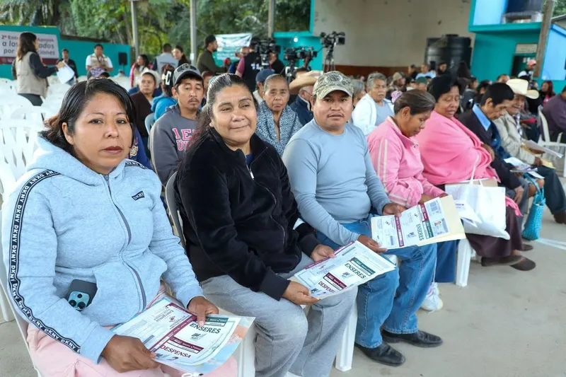 gob-pue-entrega-apoyos-lluvias-pantepec