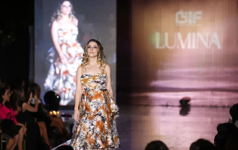 smdif-pue-lumina-pasarela-con-causa