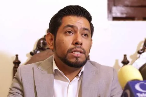 Cortés Contreras denunciará por difamación al secretario de Gobernación y lo tilda de incompetente