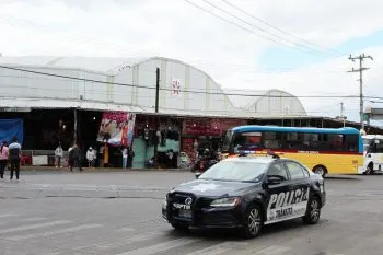 Va nueva cruzada contra mafias en mercados municipales: MBH