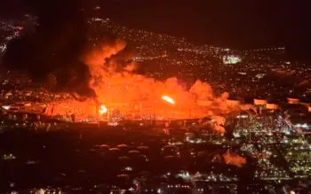Explosión de gran magnitud sacude la refinería Chevron de El Segundo, California, y desencadena incendio