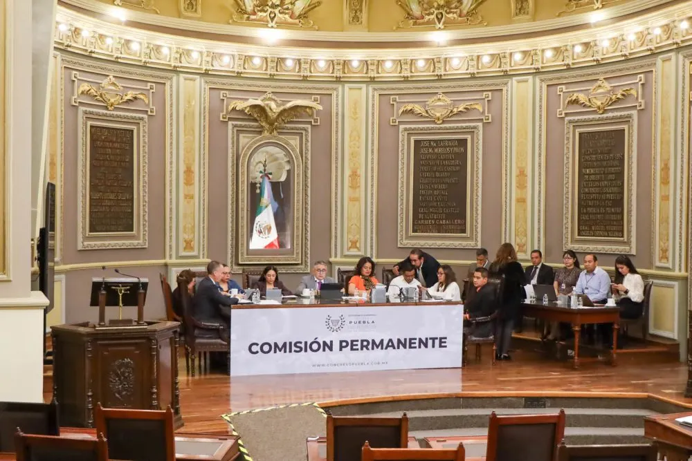 Abiud Castillo rinde protesta como diputado suplente de Morena