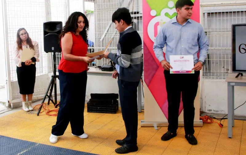 smdif-pue-preparatoria-hibrida-emprendimiento