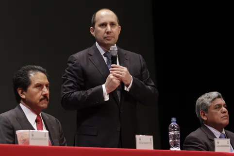 Debe respetarse designación de consejeros del IEE: Manzanilla