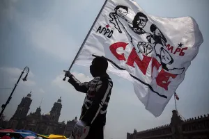 CNTE inicia marcha rumbo a Gobernación en la CdMx