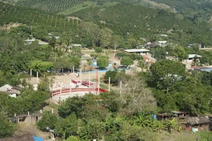 Sicarios acribillan y matan a dos en bar de Francisco Z. Mena