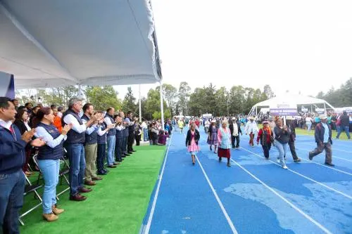 Dinorah López de Gali y Tony Gali inauguran Juegos Estatales de los Adultos Mayores