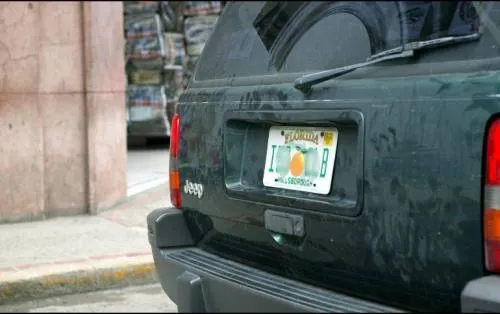 La Coparmex pide no regularizar ”autos chocolate”