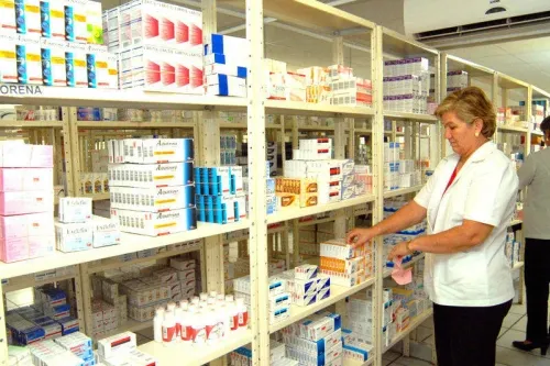 Oficina de representación en Puebla del IMSS, entre  los  primeros lugares en suministro de insumos