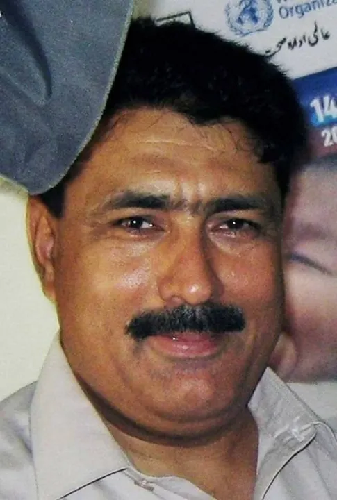 Cambian de cárcel a médico que ayudó a ubicar a Bin Laden