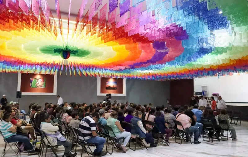sp-cholula-mesa-dialogo-locatarios-mercado-cosme-del-razo
