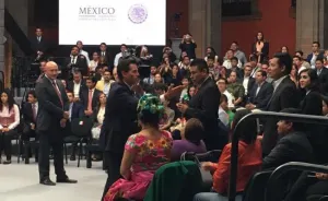 Nunca me comprometí al no incremento de combustibles: EPN