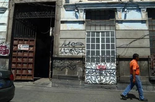 Prostíbulo de la 18 Poniente ya fue reabierto, pero deberá cambiar de giro: Confirma Segom