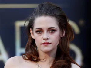 Confirma diario inglés relación lésbica de Kristen Stewart