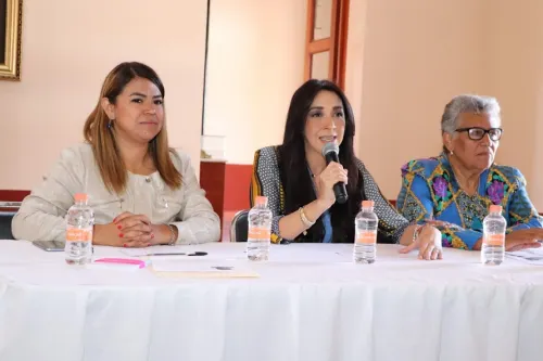 DIF municipal de Cholula e IMM  mantienen actividades de la Semana de las Mujeres