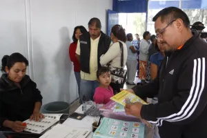 PRD incluye a Ana Edith Tequextle como candidata en Ajalpan
