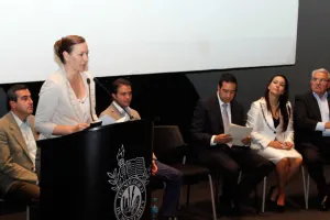 Encabeza MEAMV Foro ?A Estudiar y Jugar… Tarjeta Roja al Trabajo Infantil?