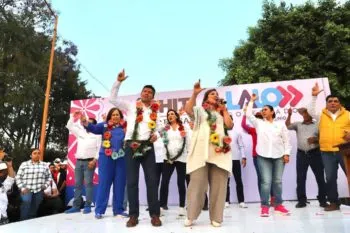 Lalo Rivera marcha en San Martín Texmelucan por una Puebla sin miedo