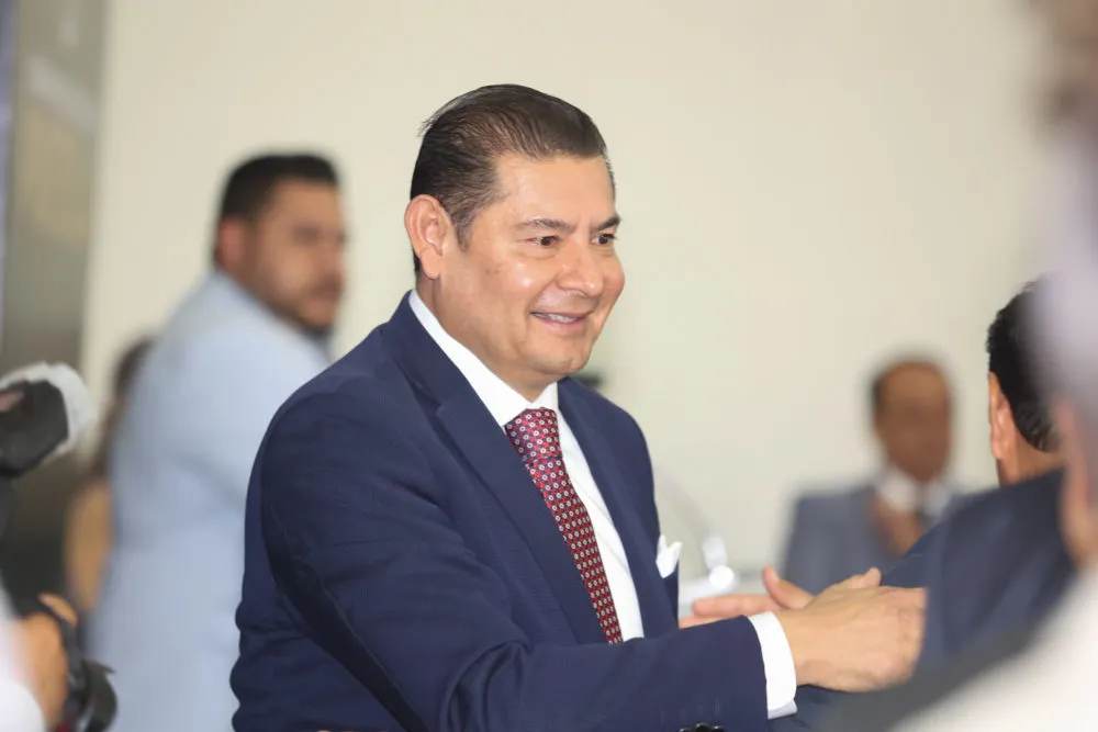 Alejandro Armenta Mier, gobernador de Puebla