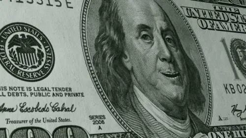 El dólar le borra la sonrisa al peso