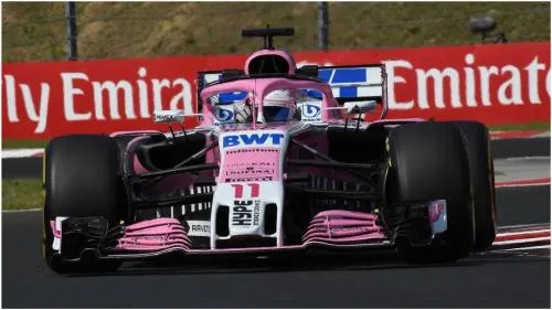 Checo Pérez se acerca al top 10
