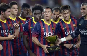 Histórica goleada propina Barcelona al Santos de Brasil presentando a Neymar
