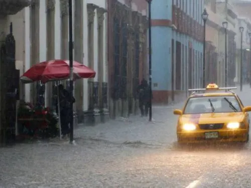 Prevén fuertes tormentas en gran parte del país