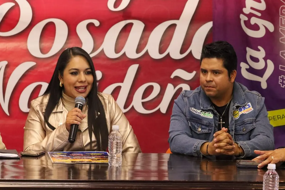 Sp Cholula Encendido Arbol Mega Posada