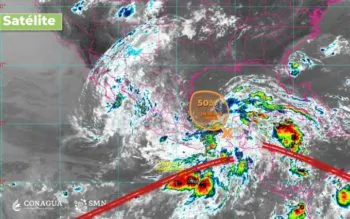 Se activa alerta por posible ciclón originado en el sureste de México que podría tocar tierra este sábado