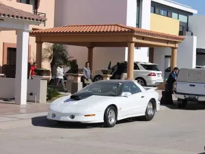 Hallan armas de uso exclusivo del Ejército en casa del cuñado de Padrés