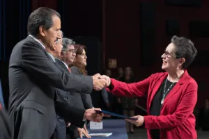 Más de 2 mil académicos beneficiados durante la gestión del rector Alfonso Esparza