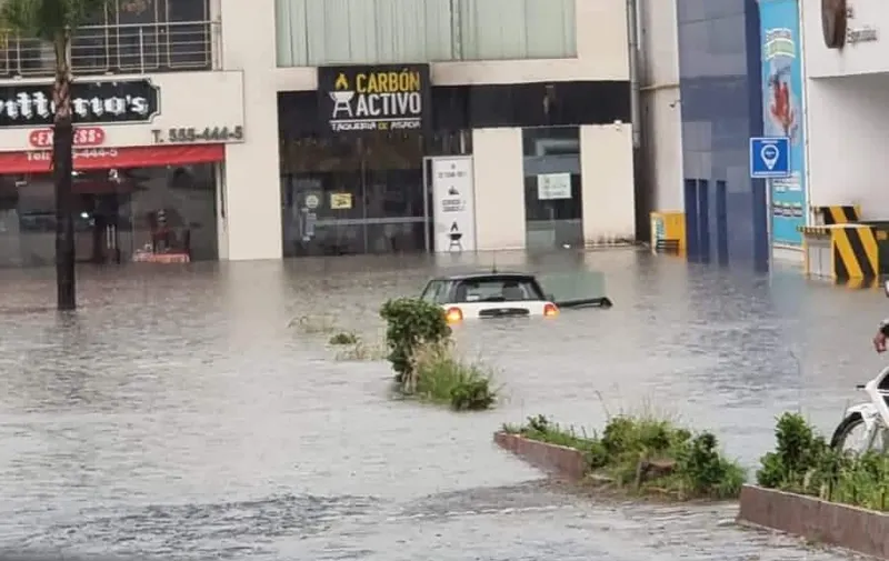 Tormenta eléctrica